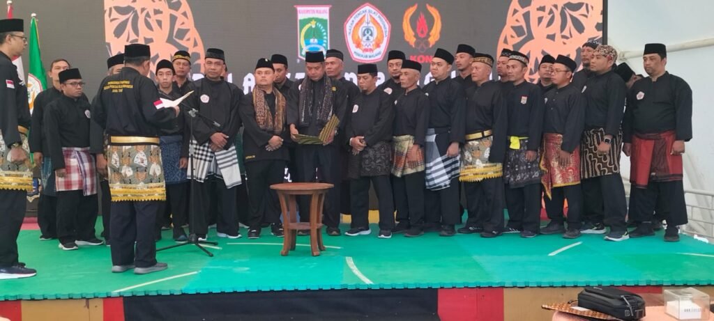 Portal Berita Indonesia dan Dunia Terkini Hari Ini, Update Harian Terbaru, Terlengkap, Tajam, Aktual dan Berimbang. Pelantikan Pengurus IPSI Kabupaten Malang Teguhkan Persatuan, Bupati Dorong Pembinaan Atlet Sejak Dini - Teropong Rakyat