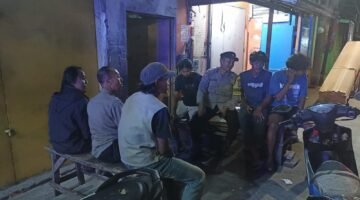 Jaga Jakarta On The Spot, Polsek Kalibaru Polres Priok Perkuat Sinergi Bersama Warga Kalibaru demi Ciptakan Kamtibmas Kondusif