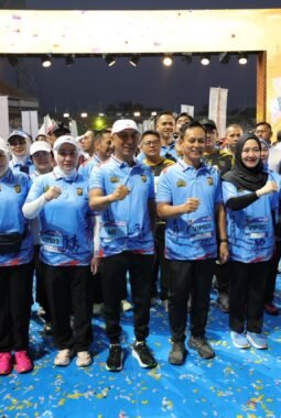 Kapolda Sumsel Bersama Forkopimda Sapa Ribuan Peserta Sumsel Bhayangkara Run, Kuatkan Kolaborasi dan Soliditas Bumi Sriwijaya