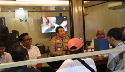 JJOS Ngobrol Santai dan Ngopi Bareng, Kapolres Priok Bersama Jurnalis" - Teropong Rakyat