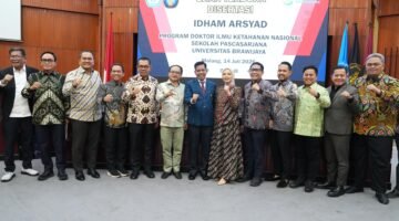 Wali Kota Batu Hadiri Ujian Terbuka Disertasi Idham Arsyad di Universitas Brawijaya