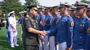 Panglima TNI Tutup Pendidikan Pertama Akademi TNI Tahun 2026 di Cilangkap