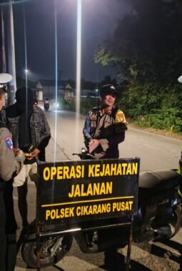 Jaga Jakarta Jaga Bekasi, Polsek Cikarang Pusat Gelar OKJ Antisipasi Kejahatan Jalanan