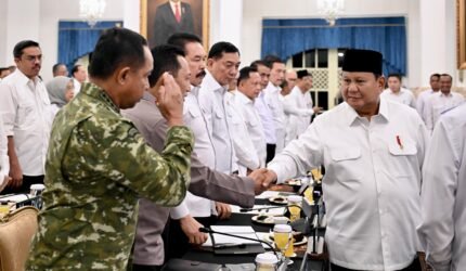 Panglima TNI Hadiri Sidang Kabinet Paripurna Dipimpin Presiden RI - Teropong Rakyat