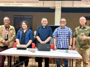 Portal Berita Indonesia dan Dunia Terkini Hari Ini, Update Harian Terbaru, Terlengkap, Tajam, Aktual dan Berimbang. Momentum Kesatuan Doa Nasional Jadikan Satu Delapan Aras Gereja - Teropong Rakyat