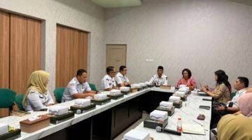 Kemenko PMK Meninjau Monev Program UKS di SMAN 2 Malang, Dorong Penguatan Layanan Kesehatan Remaja dan Sekolah Sehat