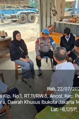Polsek Kawasan Sunda Kelapa Gelar ‘Jaga Jakarta On The Spot’ di Pelabuhan Muara Angke, Perkuat Sinergi Jaga Kamtibmas