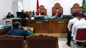 Sidang Pembunuhan Dua Debt Collector Berakhir Tegang, Keluarga Korban Kecewa
