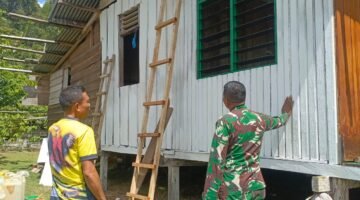 Satgas TMMD Ke-129 Kodim 1807/Sorong Selatan Percepat Rehab RTLH Milik Pak Herman, Wujud Nyata Kepedulian TNI untuk Kesejahteraan Rakyat