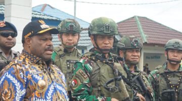 Dibawah Ancaman OPM dan Medan Ekstrem, Koops TNI Habema Berhasil Evakuasi Dua Korban Aksi Kekerasan di Yahukimo