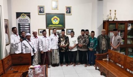 Pengurus Ahlul Bait Indonesia Kota Pasuruuan Kunjungi LDII, Pererat Silaturahmi - Teropong Rakyat