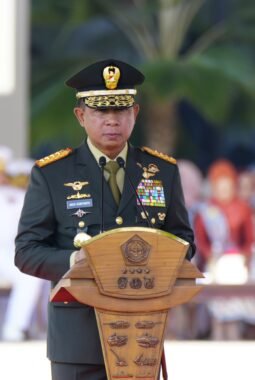 Panglima TNI Lantik 734 Perwira Prajurit Karier TNI TA 2026