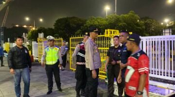 Patroli Cipta Kondisi JJOS, Polres Pelabuhan Tanjung Priok Perketat Pengamanan Kawasan Pelabuhan Demi Antisipasi Gangguan Kamtibmas