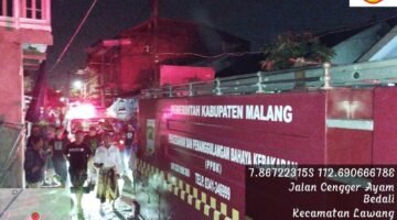Damkar Kabupaten Malang Berjibaku Padamkan Dua Kebakaran dalam Semalam, Selamatkan Wilayah dari Kobaran Api