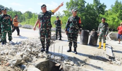 Pastikan Kualitas dan Bermanfaat, Tim Wasev TMMD Ke-129 Tinjau Sasaran Fisik di Wasile Tengah - Teropong Rakyat