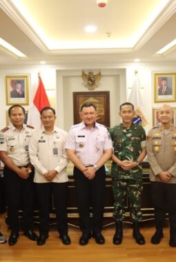 JJOS Kapolres Pelabuhan Tanjung Priok Perkuat Sinergi dengan Forkopimko melalui Kunjungan Silaturahmi ke Kantor Wali Kota Jakarta Utara