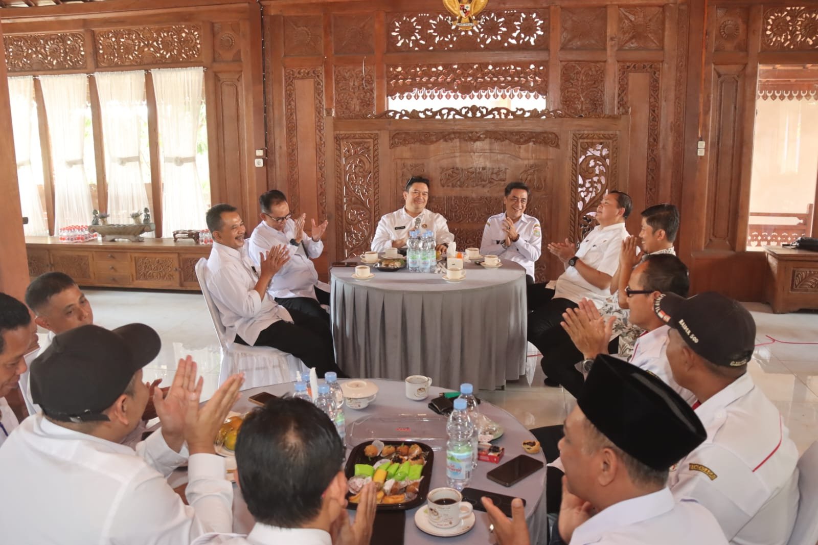 Sekda Kabupaten Malang Dorong Kepala Desa Tingkatkan Pendidikan, Perkuat SDM untuk Tarik Investasi