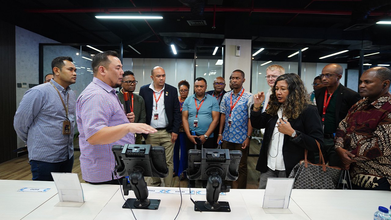 Terima Kunjungan Delegasi Madagaskar, IPC TPK Dorong Modernisasi Layanan Bongkar Muat Berbasis Digital