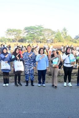 Lanud Sjamsudin Noor Tebar Manfaat di Hari Bakti ke-79 TNI AU Tahun 2026, Ribuan Warga Kalsel Nikmati Layanan Kesehatan Gratis dan Bazar UMKM Murah