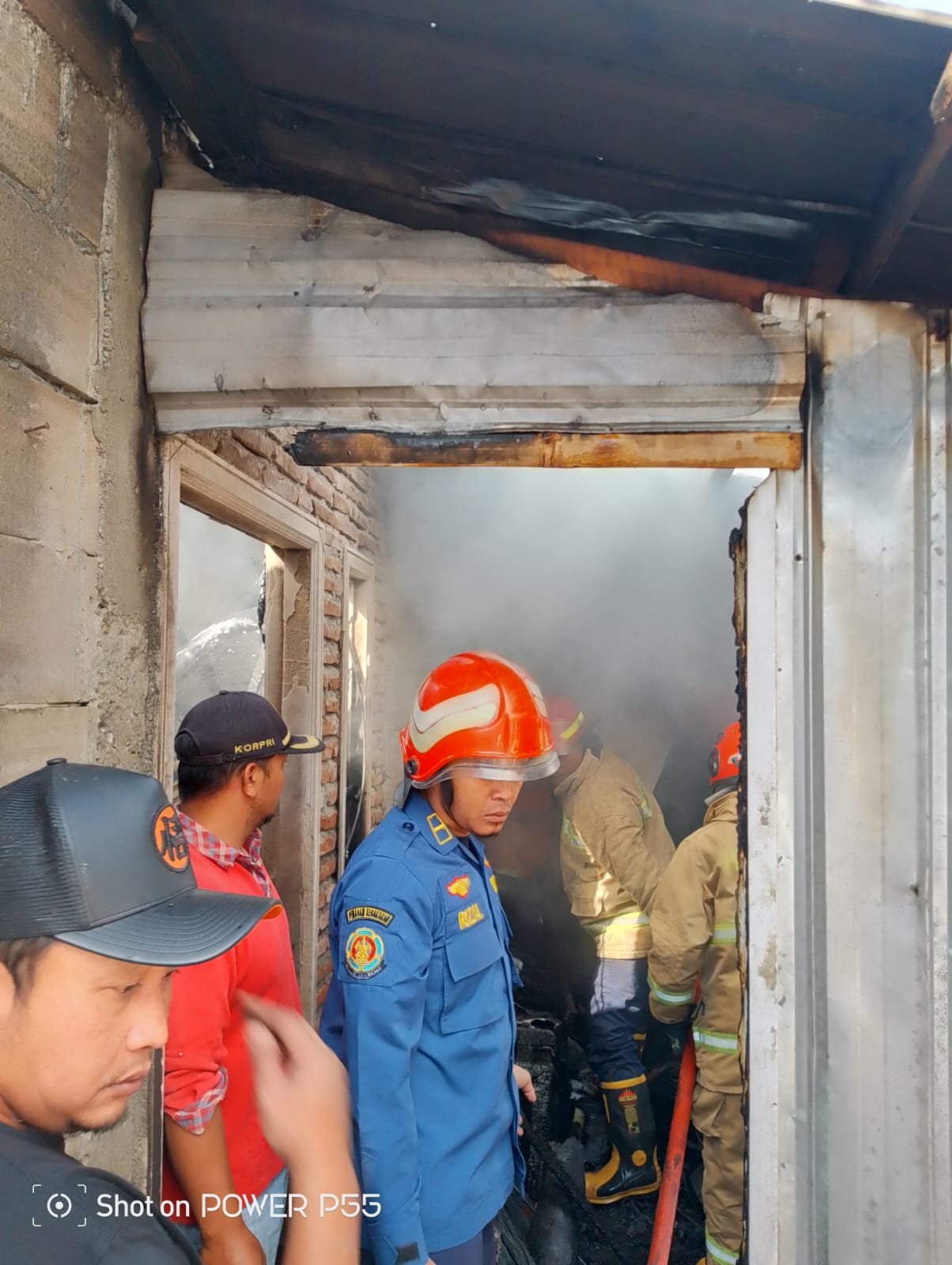 Korsleting Listrik Hanguskan Dapur dan Gudang Kayu di Pujon