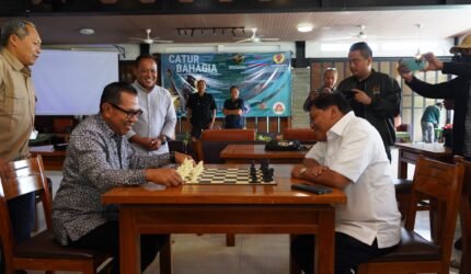 Wali Kota Nurochman Apresiasi SIWO PWI Malang Raya Gelar Turnamen Catur Bahagia - Teropong Rakyat