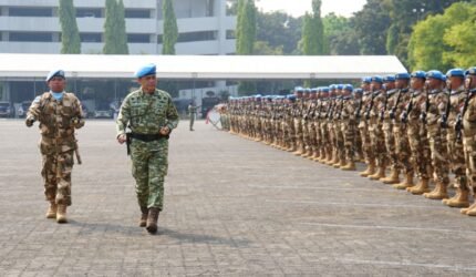 Panglima TNI Sambut Kepulangan Satgas Kizi TNI Kontingen Garuda XX-V MONUSCO - Teropong Rakyat