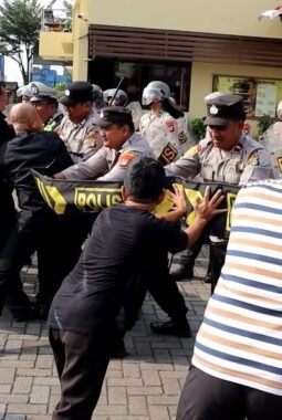 Tingkatkan Kesiap siagaan Personel Melalui Latihan Peningkatan Kemampuan Dalmas