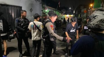 Brimob Polda Metro Jaya Bubarkan Balap Liar, Sembilan Motor Diamankan di Jakarta Timur