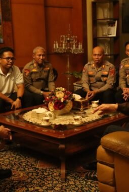 Kapolres Pelabuhan Tanjung Priok Perkuat Sinergi dengan Tokoh Masyarakat Jakarta Utara, Bahas Kamtibmas dan Kerukunan
