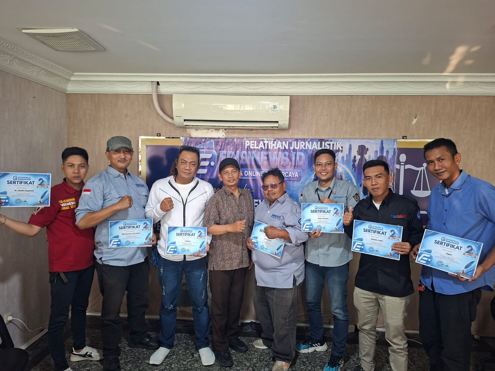 HUT Edisnews.id ke-2: Santunan Anak Yatim dan Gelar Pelatihan Jurnalistik