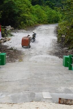 Jembatan Rampung, Akses Warga Semakin Lancar, Bukti Nyata TMMD Ke-129 Hadirkan Manfaat untuk Kampung Sesor