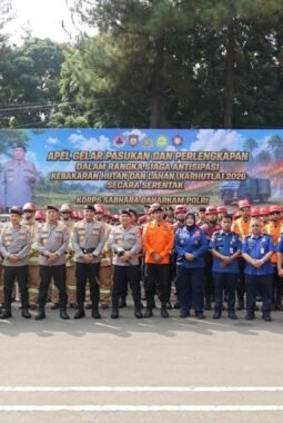 Polri Gelar Apel Serentak Kesiapsiagaan Penanganan Karhutla di Seluruh Indonesia