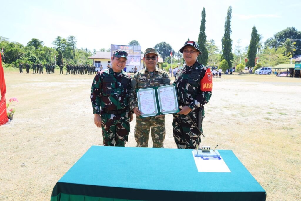 Portal Berita Indonesia dan Dunia Terkini Hari Ini, Update Harian Terbaru, Terlengkap, Tajam, Aktual dan Berimbang. Resmi Ditutup! TMMD ke-129 Kodim 1505/Tidore Hadirkan Perubahan Nyata bagi Masyarakat - Teropong Rakyat