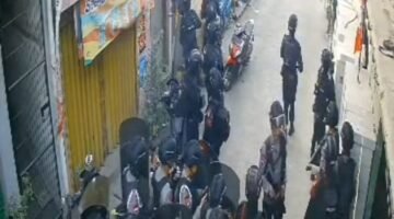 Penggerebekan Kampung Bahari Diwarnai Perlawanan dari Sejumlah Warga