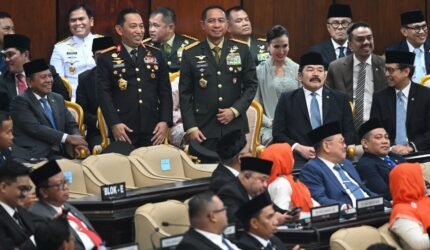 Panglima TNI Hadiri Pidato Kenegaraan Presiden RI pada Sidang Tahunan MPR RI Tahun 2026 - Teropong Rakyat
