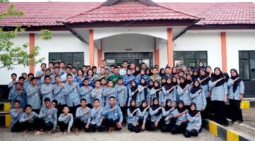 Dari Rasa Ingin Tahu Hingga Cita-Cita, Lanud Sjamsudin Noor Dekatkan Dunia TNI AU Dengan Siswa SRMP 20 Budi Luhur