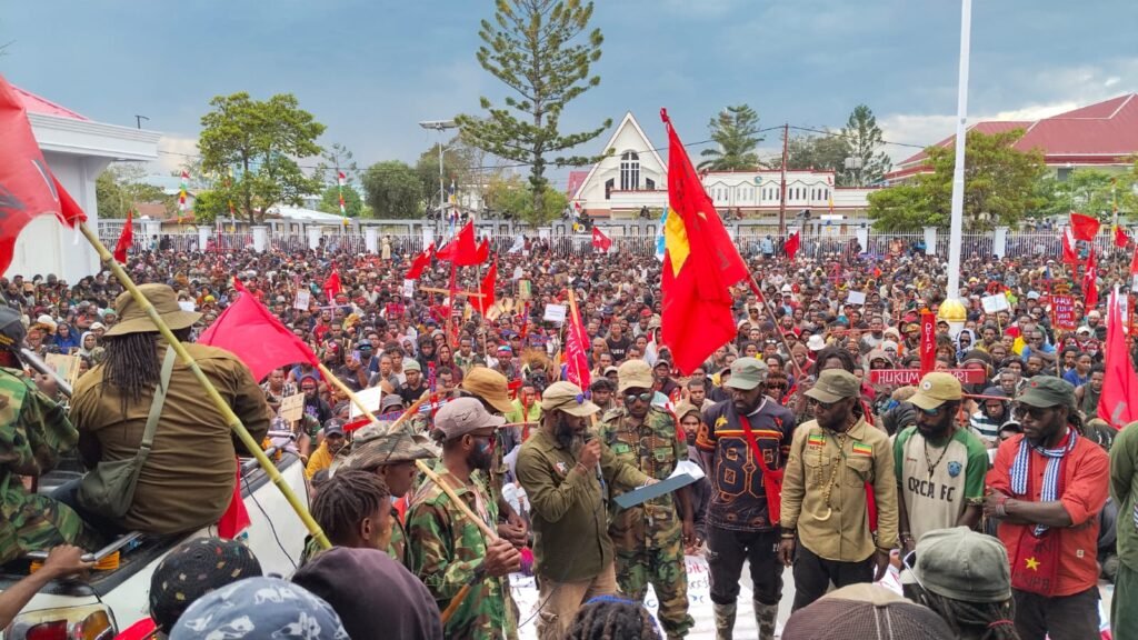 Portal Berita Indonesia dan Dunia Terkini Hari Ini, Update Harian Terbaru, Terlengkap, Tajam, Aktual dan Berimbang. Aksi Demonstrasi KNPB di Wamena Berlangsung Aman, Tertib dan - Teropong Rakyat