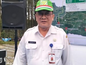 Portal Berita Indonesia dan Dunia Terkini Hari Ini, Update Harian Terbaru, Terlengkap, Tajam, Aktual dan Berimbang. Bawang Putih Lumbu Hijau di Sumbersuko Dikembangkan sebagai Benih, 6 Hektare Disiapkan - Teropong Rakyat
