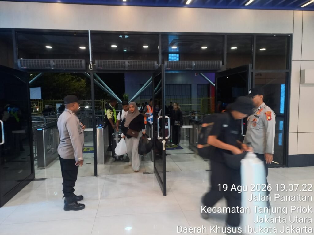 JJOS Pelayanan & Pengamanan Embarkasi KM Bukit Raya Tujuan Kijang Berlangsung Aman dan Lancar, 228 Penumpang Terlayani - Teropong Rakyat