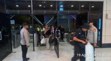 JJOS Pelayanan & Pengamanan Embarkasi KM Bukit Raya Tujuan Kijang Berlangsung Aman dan Lancar, 228 Penumpang Terlayani