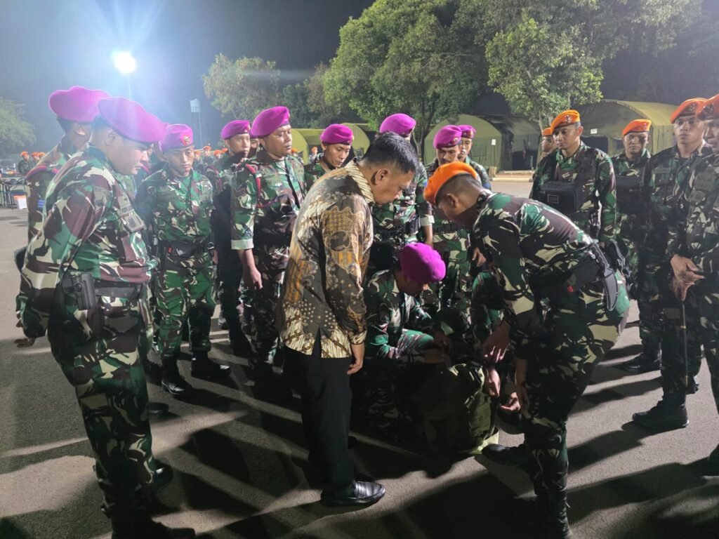 TNI Kerahkan Satgas Khusus Percepat Penanganan Karhutla di Riau - Teropong Rakyat