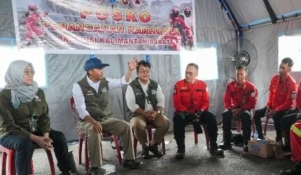 Menhut Raja Antoni Minta Tak Land Clearing : Kondisi Bukan Musim Kering Biasa - Teropong Rakyat