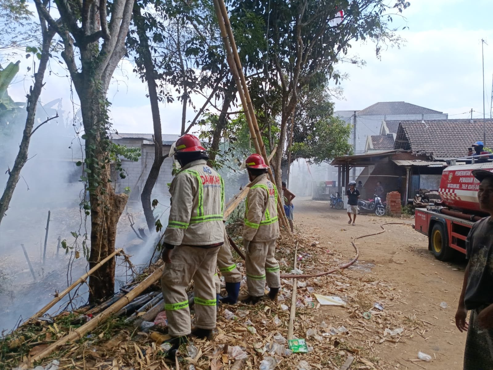 Dalam Sehari, Dua Kebakaran Terjadi di Kabupaten Malang, Damkar Bergerak Cepat