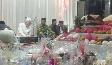 Bati Tuud Koramil 12 Bantur Hadiri Maulid Nabi di Ponpes Al Anwar - Teropong Rakyat