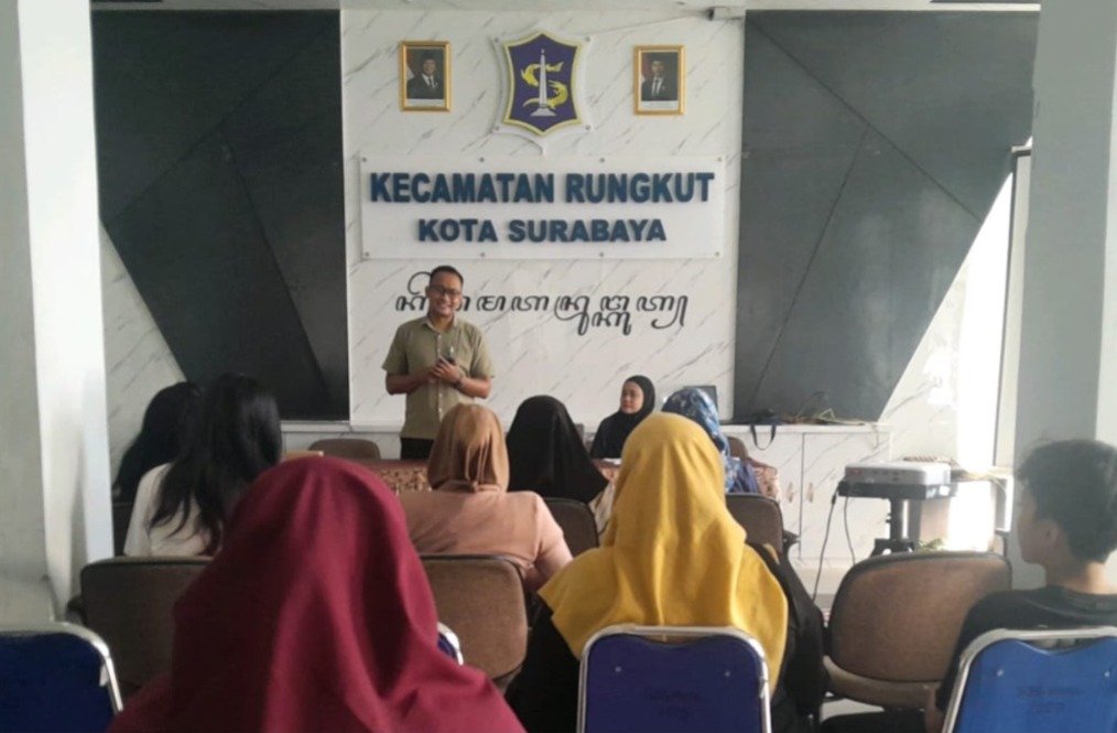 Bekali Remaja dan Orang Tua Surabaya dengan Keterampilan Hidup melalui Program KEMANGI