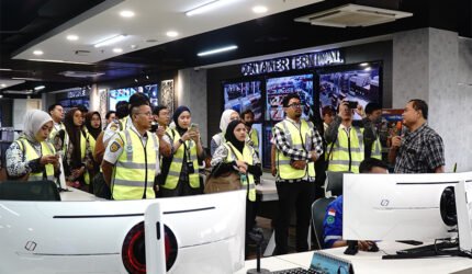 Dukung Kebijakan Logistik Nasional, IPC TPK Paparkan Kinerja Operasional Real-Time kepada Bappenas RI - Teropong Rakyat