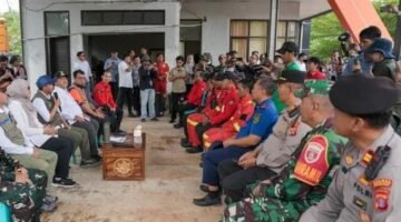 Datangi Berau, Menhut Raja Antoni Pastikan Karhutla Tak Ancam Habitat Orangutan