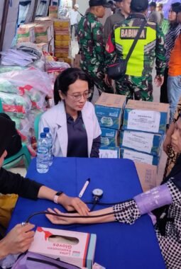 Polres Pelabuhan Tanjung Priok, Dirikan Posko Kesehatan untuk Warga Korban Kebakaran di Muara Angke