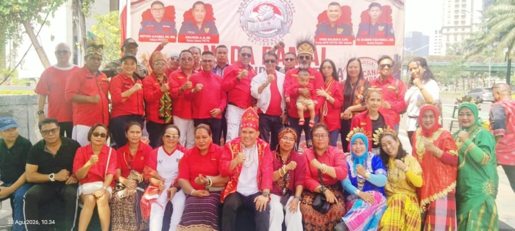 Portal Berita Indonesia dan Dunia Terkini Hari Ini, Update Harian Terbaru, Terlengkap, Tajam, Aktual dan Berimbang. PETIR dari Sudirman Serukan Stop Rasisme, Galang Donasi untuk Flores - Teropong Rakyat