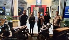 Oplus_0